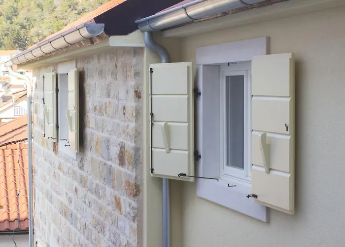 Hortenzia * 赫瓦尔